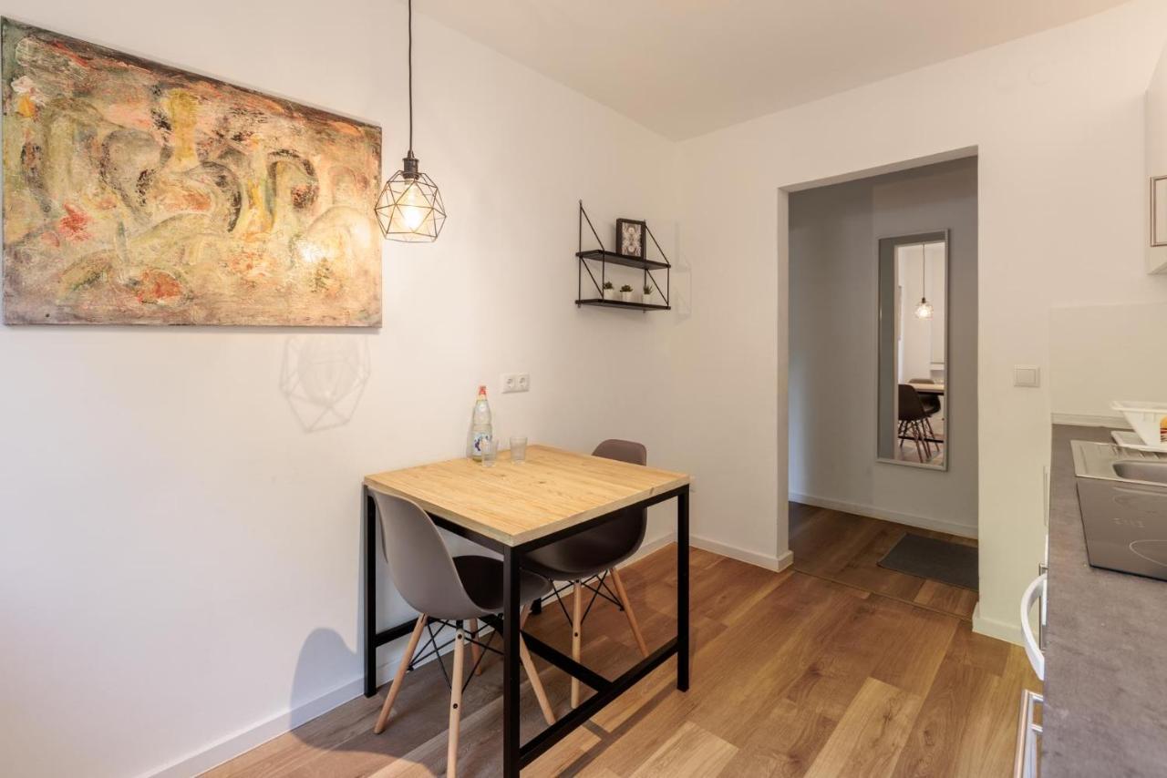 Glück Auf Appartements Am Stadtpark Duisburg Exterior foto