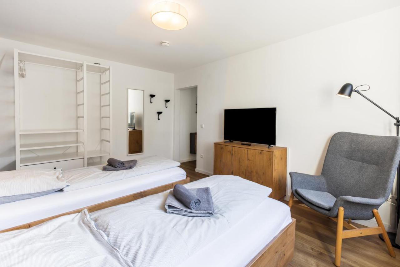 Glück Auf Appartements Am Stadtpark Duisburg Exterior foto