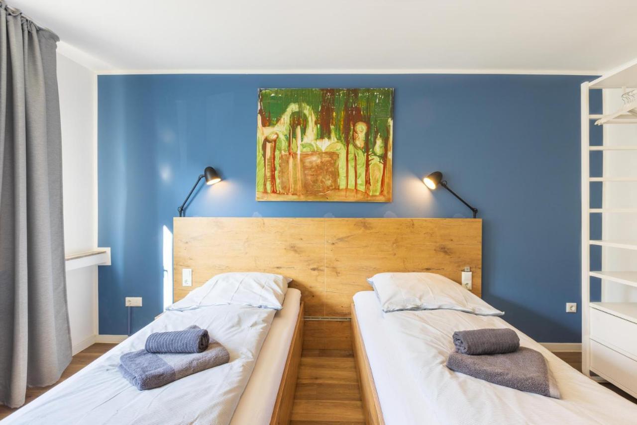 Glück Auf Appartements Am Stadtpark Duisburg Exterior foto