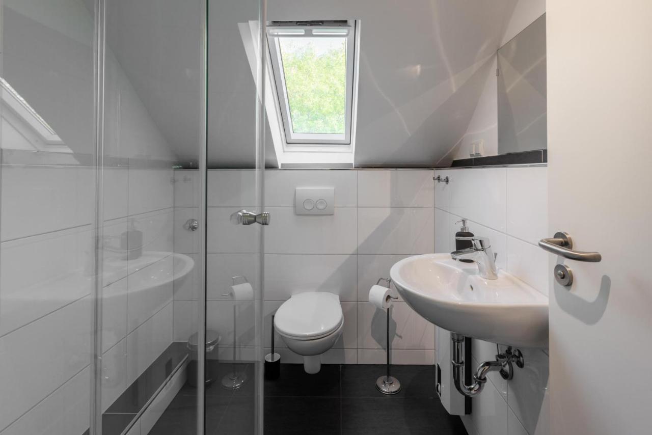 Glück Auf Appartements Am Stadtpark Duisburg Exterior foto